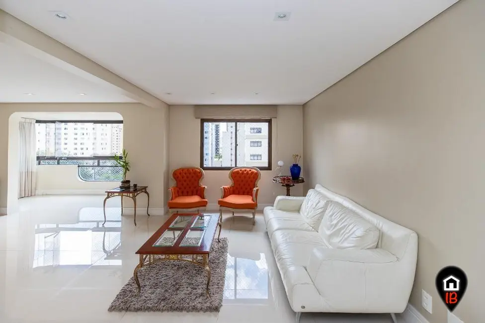 Apartamento com 4 quartos à venda, 196m2 em Indianópolis, São Paulo - SP - imagem 3 Foto 3 de Apartamento com 4 quartos à venda, 196m2 em Indianópolis, São Paulo - SP