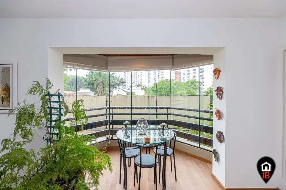 Foto 4 de Apartamento com 3 quartos à venda, 121m2 em Real Parque, São Paulo - SP