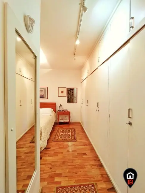 Foto 9 de Apartamento com 3 quartos à venda, 172m2 em Itaim Bibi, São Paulo - SP