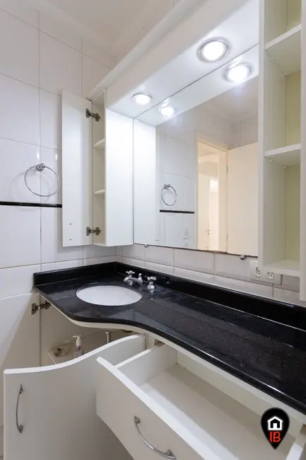 Foto 5 de Apartamento com 3 quartos à venda, 98m2 em Moema, São Paulo - SP