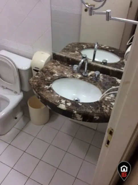 Apartamento com 1 quarto à venda, 28m2 em Pinheiros, São Paulo - SP - imagem 4 Foto 4 de Apartamento com 1 quarto à venda, 28m2 em Pinheiros, São Paulo - SP