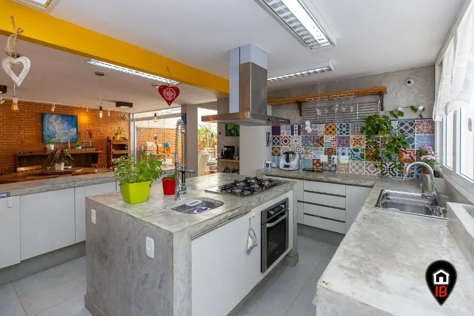 Foto 1 de Casa com 3 quartos à venda, 226m2 em Chácara Monte Alegre, São Paulo - SP