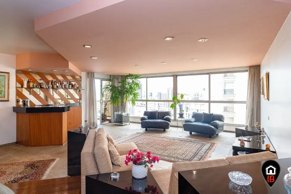 Apartamento com 3 quartos à venda, 252m2 em Higienópolis, São Paulo - SP - imagem 7 Foto 7 de Apartamento com 3 quartos à venda, 252m2 em Higienópolis, São Paulo - SP