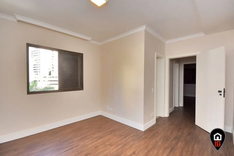 Apartamento com 4 quartos à venda, 176m2 em Vila Suzana, São Paulo - SP - imagem 9 Foto 9 de Apartamento com 4 quartos à venda, 176m2 em Vila Suzana, São Paulo - SP