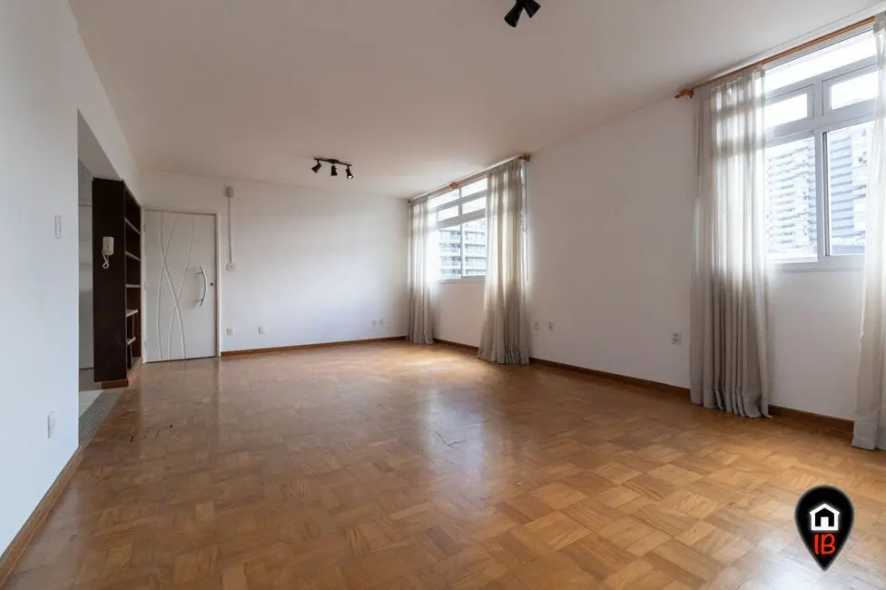 Foto 1 de Apartamento com 3 quartos à venda, 140m2 em Jardim América, São Paulo - SP