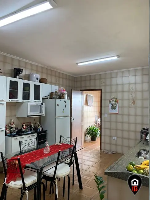 Foto 4 de Casa com 3 quartos à venda, 186m2 em Jardim Marek, Santo Andre - SP