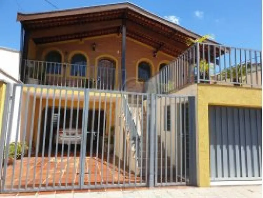 Foto 1 de Sobrado com 3 quartos à venda, 244m2 em Campinas - SP