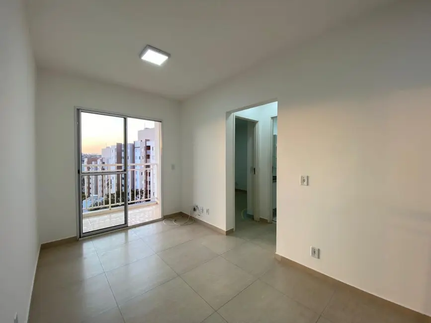 Foto 2 de Apartamento com 2 quartos à venda, 47m2 em Valinhos - SP