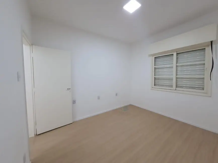 Foto 2 de Apartamento com 4 quartos para alugar, 117m2 em Campinas - SP