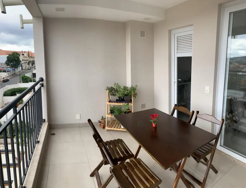 Foto 2 de Apartamento com 2 quartos à venda, 83m2 em Campinas - SP