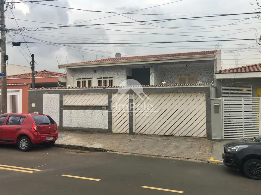 Foto 1 de Sobrado com 3 quartos à venda, 440m2 em Campinas - SP