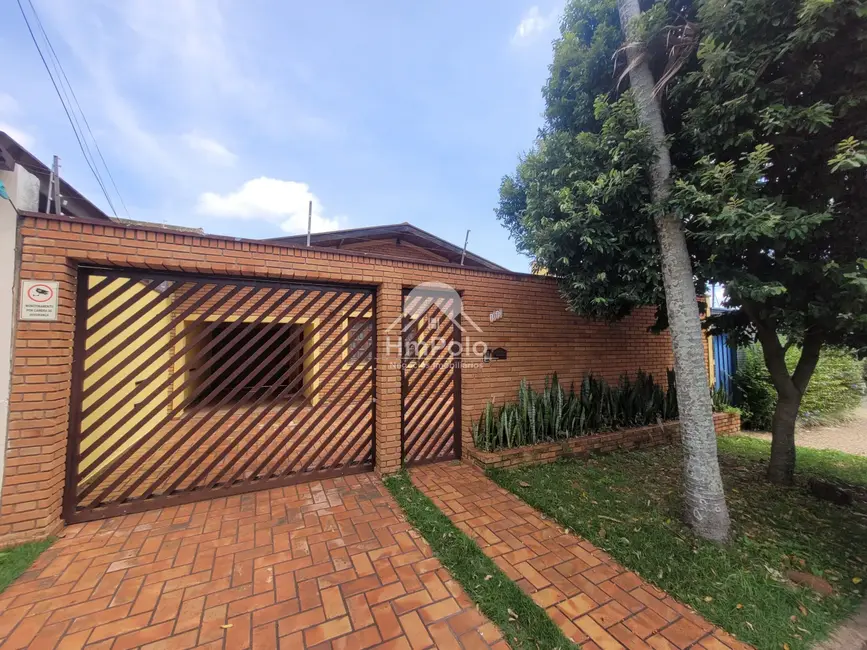 Foto 1 de Casa com 3 quartos para alugar, 120m2 em Campinas - SP
