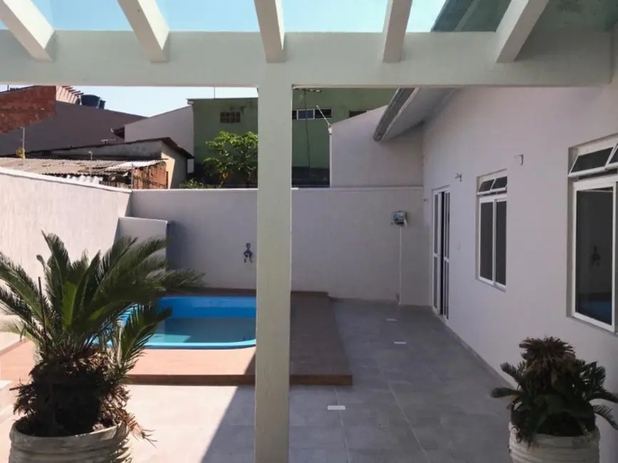 Foto 1 de Casa com 2 quartos à venda, 252m2 em Vila Real, Balneario Camboriu - SC