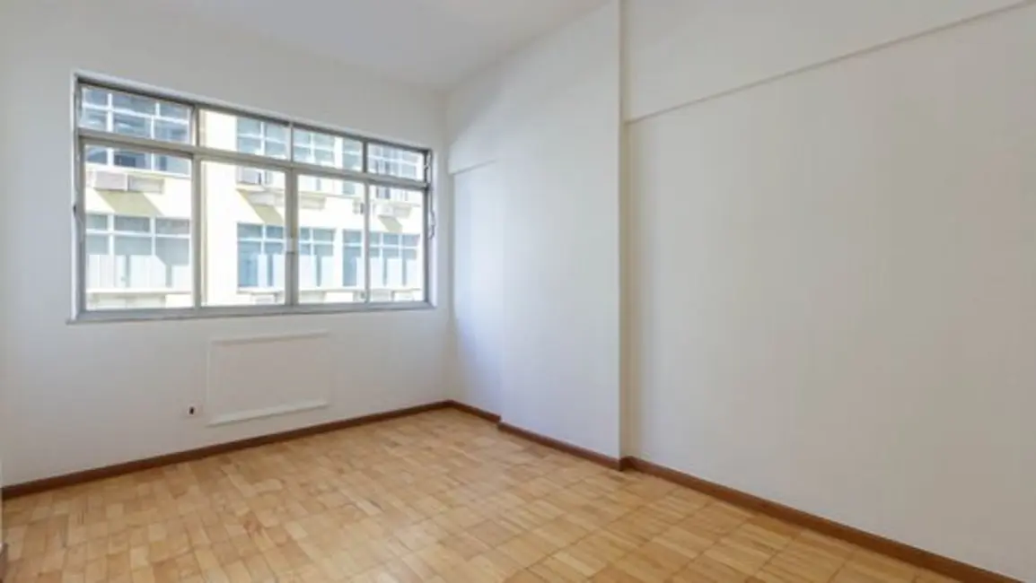 Apartamento com 3 quartos à venda, 128m2 em Rio De Janeiro - RJ - imagem 3 Foto 3 de Apartamento com 3 quartos à venda, 128m2 em Rio De Janeiro - RJ