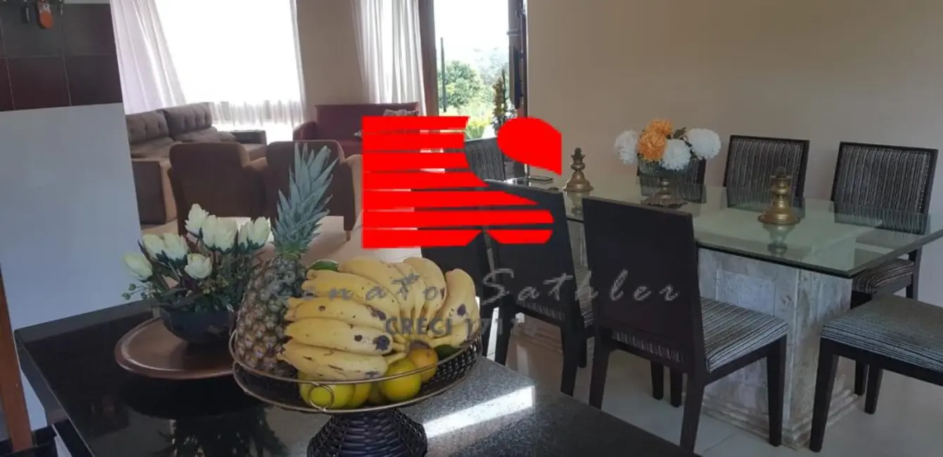 Foto 5 de Casa com 4 quartos à venda, 260m2 em Jaboticatubas - MG