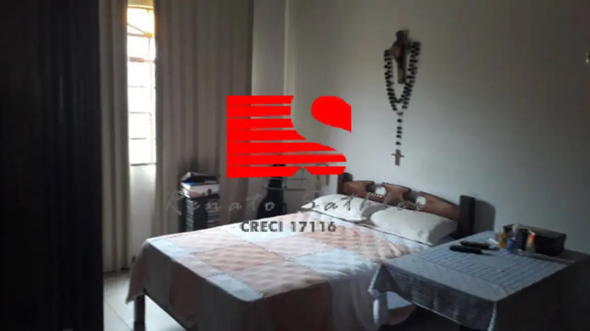 Casa com 4 quartos à venda, 296m2 em Sagrada Família, Belo Horizonte - MG - imagem 3 Foto 3 de Casa com 4 quartos à venda, 296m2 em Sagrada Família, Belo Horizonte - MG