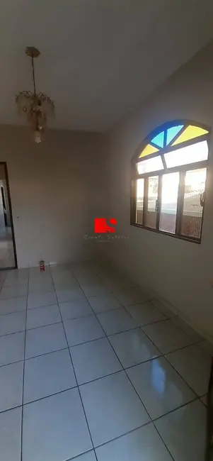Casa com 3 quartos para alugar, 100m2 em Nova Vista, Belo Horizonte - MG - imagem 3 Foto 3 de Casa com 3 quartos para alugar, 100m2 em Nova Vista, Belo Horizonte - MG