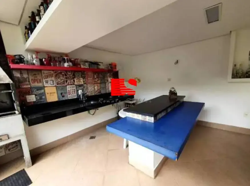 Foto 3 de Casa com 4 quartos à venda, 234m2 em Santa Lúcia, Belo Horizonte - MG