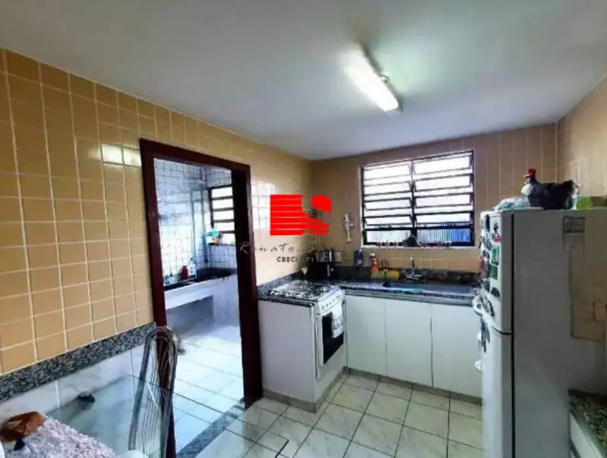 Foto 8 de Casa com 4 quartos à venda, 234m2 em Santa Lúcia, Belo Horizonte - MG