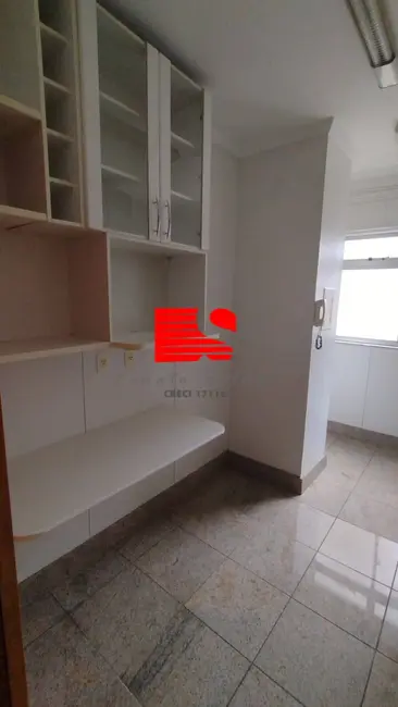 Apartamento com 2 quartos à venda, 75m2 em Lourdes, Belo Horizonte - MG - imagem 4 Foto 4 de Apartamento com 2 quartos à venda, 75m2 em Lourdes, Belo Horizonte - MG