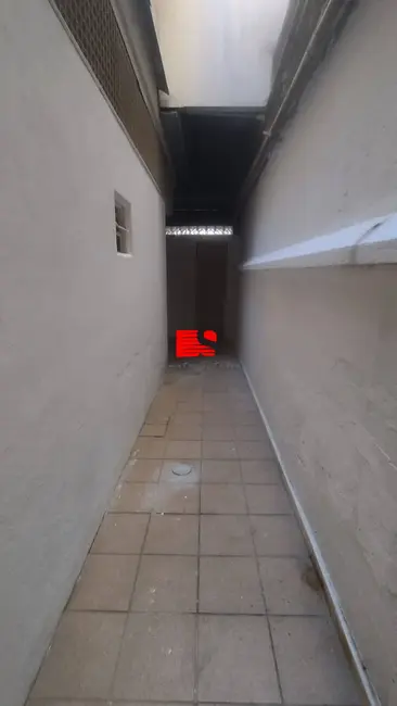 Armazém / Galpão para alugar, 120m2 em Santa Efigênia, Belo Horizonte - MG - imagem 9 Foto 9 de Armazém / Galpão para alugar, 120m2 em Santa Efigênia, Belo Horizonte - MG