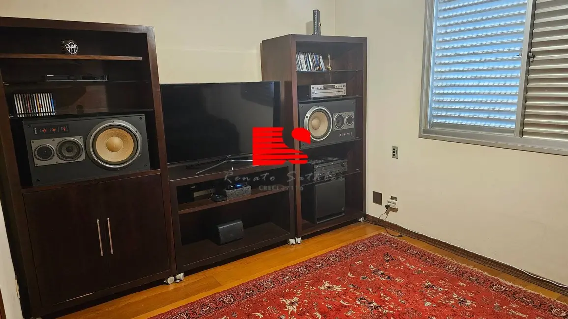 Foto 2 de Apartamento com 4 quartos à venda, 140m2 em Sagrada Família, Belo Horizonte - MG