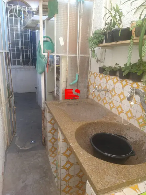 Casa com 3 quartos à venda, 244m2 em Santa Efigênia, Belo Horizonte - MG - imagem 8 Foto 8 de Casa com 3 quartos à venda, 244m2 em Santa Efigênia, Belo Horizonte - MG
