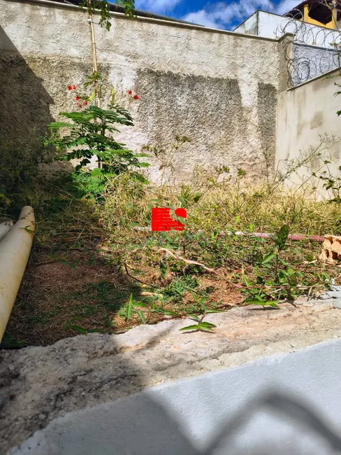 Foto 2 de Casa com 3 quartos à venda, 130m2 em Santa Efigênia, Belo Horizonte - MG