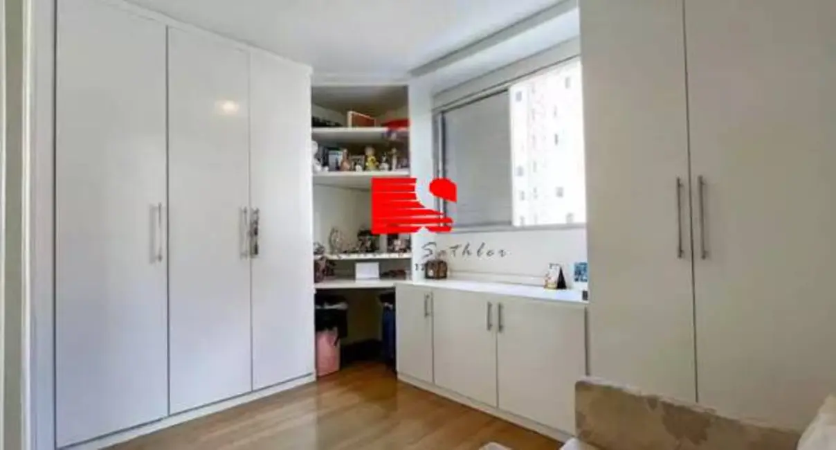 Cobertura com 5 quartos à venda, 240m2 em Buritis, Belo Horizonte - MG - imagem 6 Foto 6 de Cobertura com 5 quartos à venda, 240m2 em Buritis, Belo Horizonte - MG