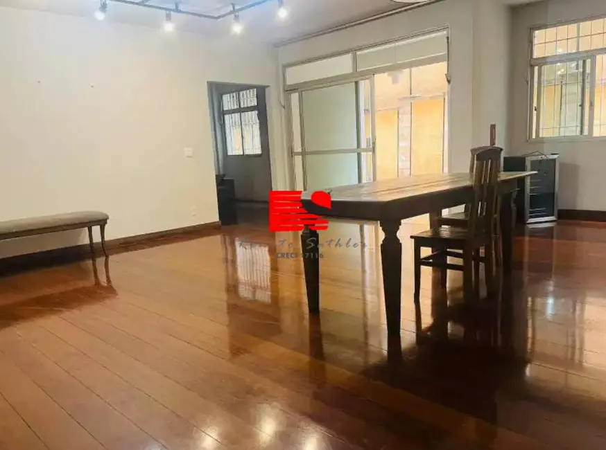 Foto 2 de Apartamento com 4 quartos à venda, 240m2 em Funcionários, Belo Horizonte - MG