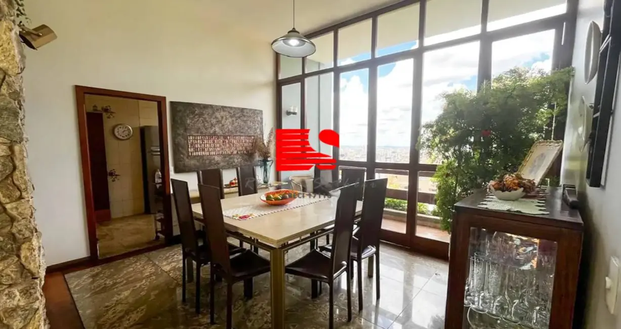 Foto 7 de Casa com 4 quartos à venda em São Lucas, Belo Horizonte - MG