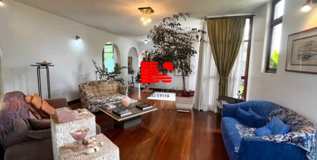 Foto 2 de Casa com 4 quartos à venda em São Lucas, Belo Horizonte - MG