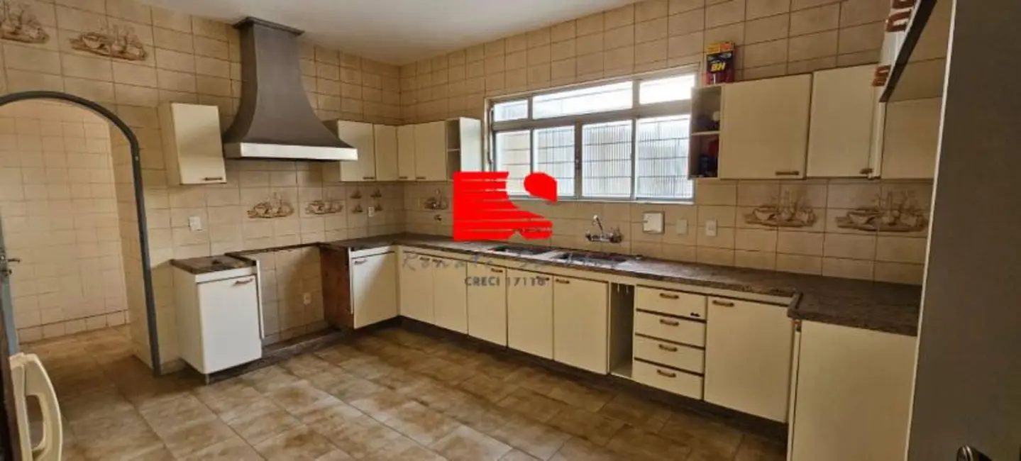 Foto 6 de Casa com 4 quartos à venda e para alugar, 324m2 em Palmares, Belo Horizonte - MG