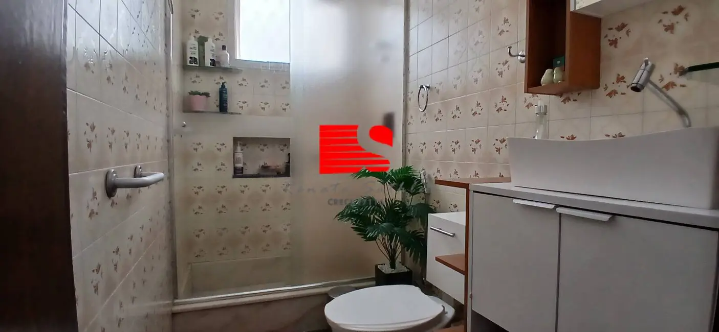 Foto 5 de Casa com 3 quartos à venda, 194m2 em Sagrada Família, Belo Horizonte - MG