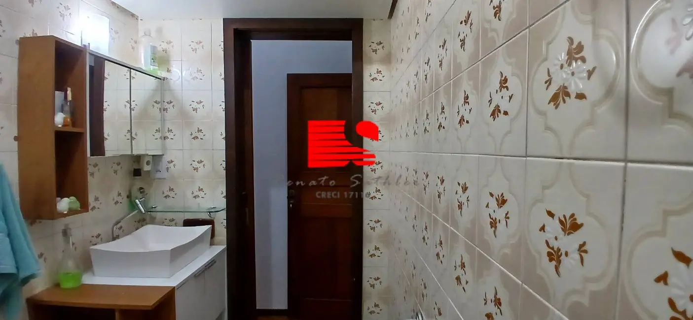 Foto 7 de Casa com 3 quartos à venda, 194m2 em Sagrada Família, Belo Horizonte - MG