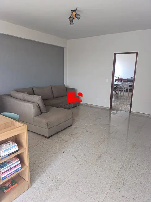 Foto 3 de Apartamento com 3 quartos à venda, 240m2 em Sagrada Família, Belo Horizonte - MG