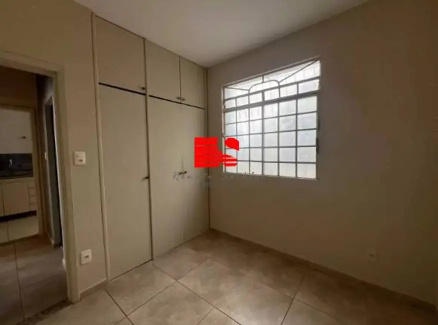Foto 5 de Apartamento com 2 quartos à venda, 72m2 em Sagrada Família, Belo Horizonte - MG