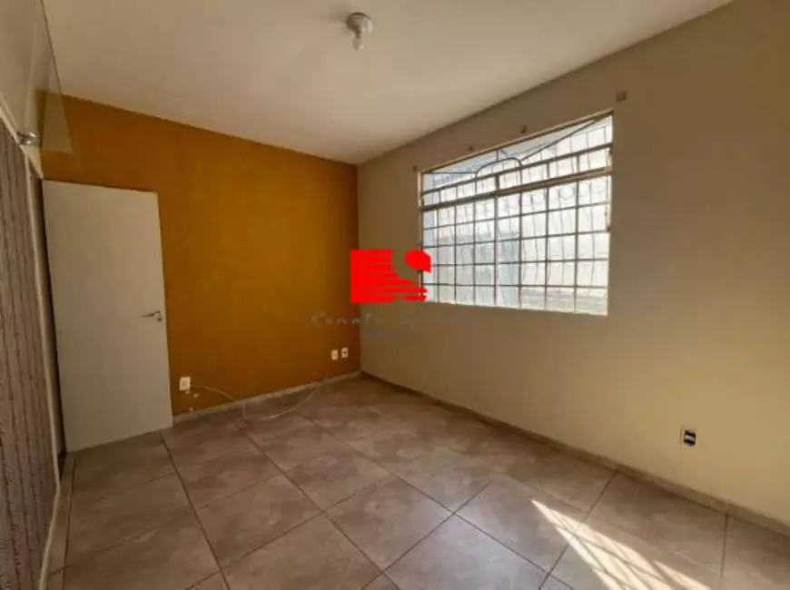 Foto 2 de Apartamento com 2 quartos à venda, 72m2 em Sagrada Família, Belo Horizonte - MG