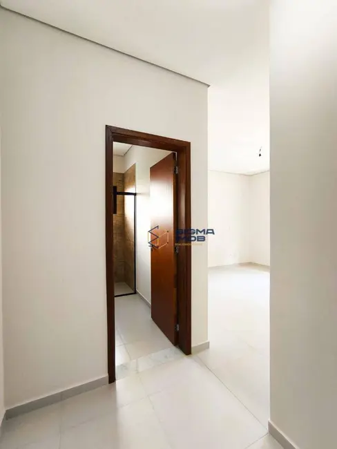 Foto 3 de Casa de Condomínio com 3 quartos à venda, 527m2 em Louveira - SP