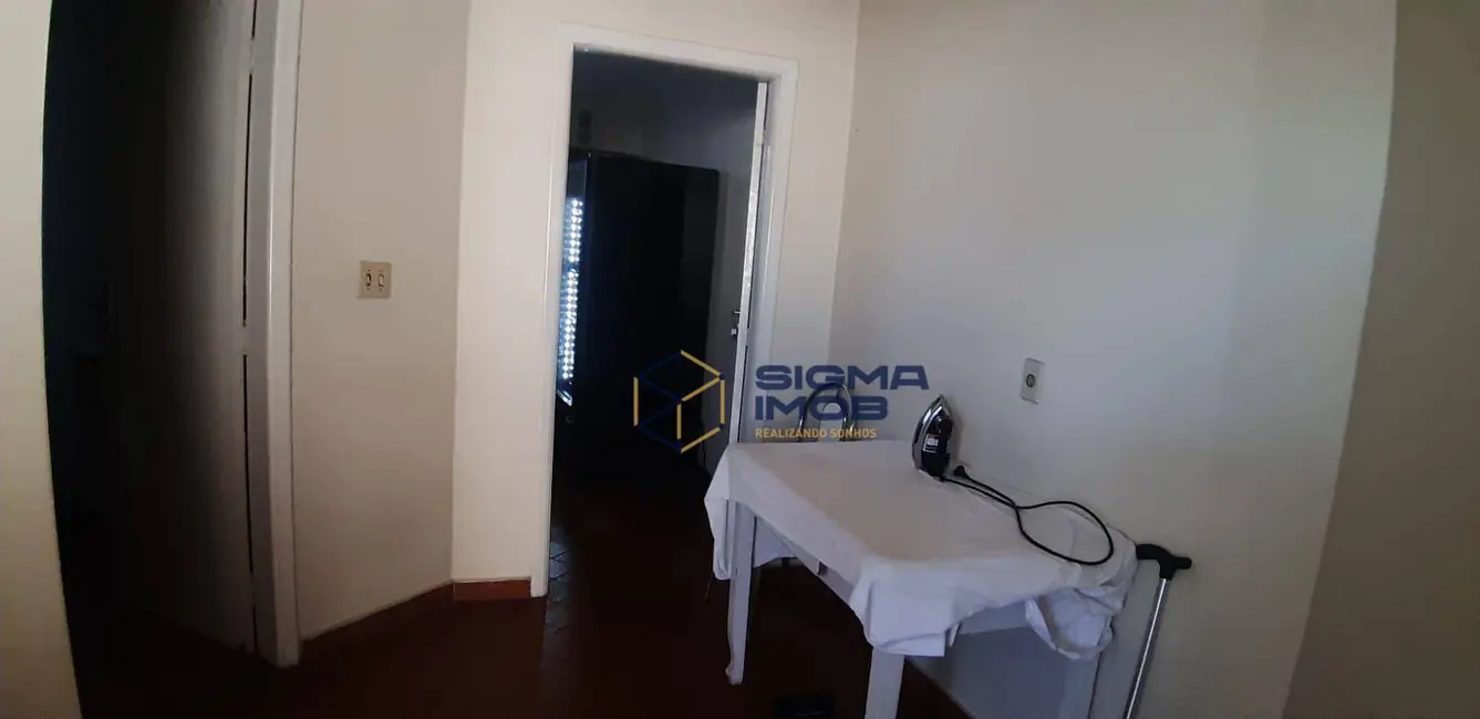 Casa com 6 quartos à venda, 392m2 em Jardim São Luiz, Valinhos - SP - imagem 4 Foto 4 de Casa com 6 quartos à venda, 392m2 em Jardim São Luiz, Valinhos - SP