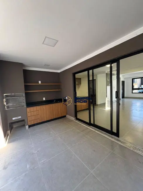 Casa de Condomínio com 3 quartos à venda e para alugar, 160m2 em Chácaras Silvania, Valinhos - SP - imagem 8 Foto 8 de Casa de Condomínio com 3 quartos à venda e para alugar, 160m2 em Chácaras Silvania, Valinhos - SP