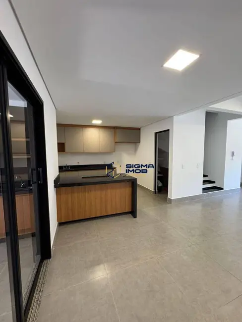 Casa de Condomínio com 3 quartos à venda e para alugar, 160m2 em Chácaras Silvania, Valinhos - SP - imagem 7 Foto 7 de Casa de Condomínio com 3 quartos à venda e para alugar, 160m2 em Chácaras Silvania, Valinhos - SP