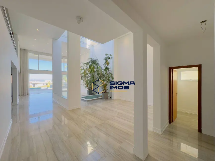 Foto 4 de Casa de Condomínio com 3 quartos à venda, 800m2 em Vinhedo - SP