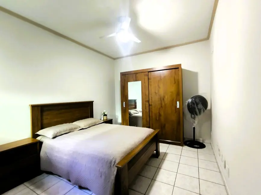 Casa com 3 quartos à venda e para alugar, 332m2 em Nova Vinhedo, Vinhedo - SP - imagem 6 Foto 6 de Casa com 3 quartos à venda e para alugar, 332m2 em Nova Vinhedo, Vinhedo - SP