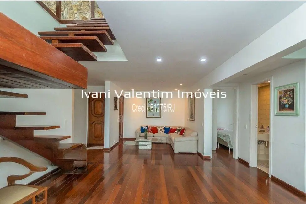 Cobertura com 3 quartos à venda, 369m2 em Barra da Tijuca, Rio De Janeiro - RJ - imagem 5 Foto 5 de Cobertura com 3 quartos à venda, 369m2 em Barra da Tijuca, Rio De Janeiro - RJ