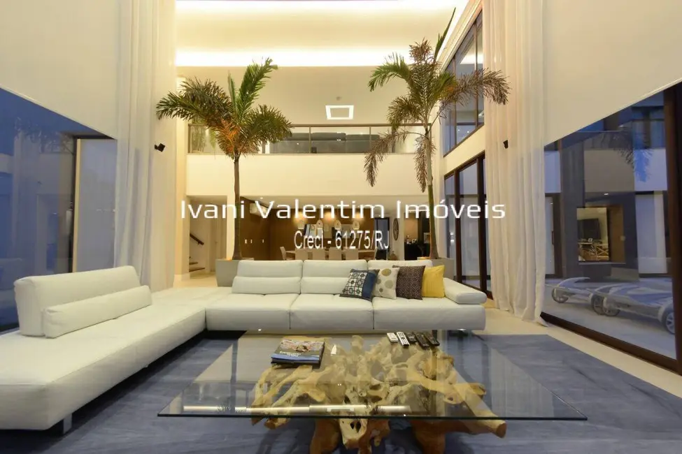 Casa de Condomínio com 5 quartos à venda, 906m2 em Barra da Tijuca, Rio De Janeiro - RJ - imagem 9 Foto 9 de Casa de Condomínio com 5 quartos à venda, 906m2 em Barra da Tijuca, Rio De Janeiro - RJ