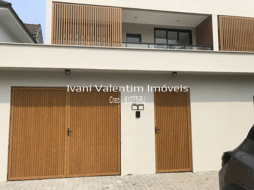 Foto 1 de Casa de Condomínio com 5 quartos à venda, 280m2 em Barra da Tijuca, Rio De Janeiro - RJ