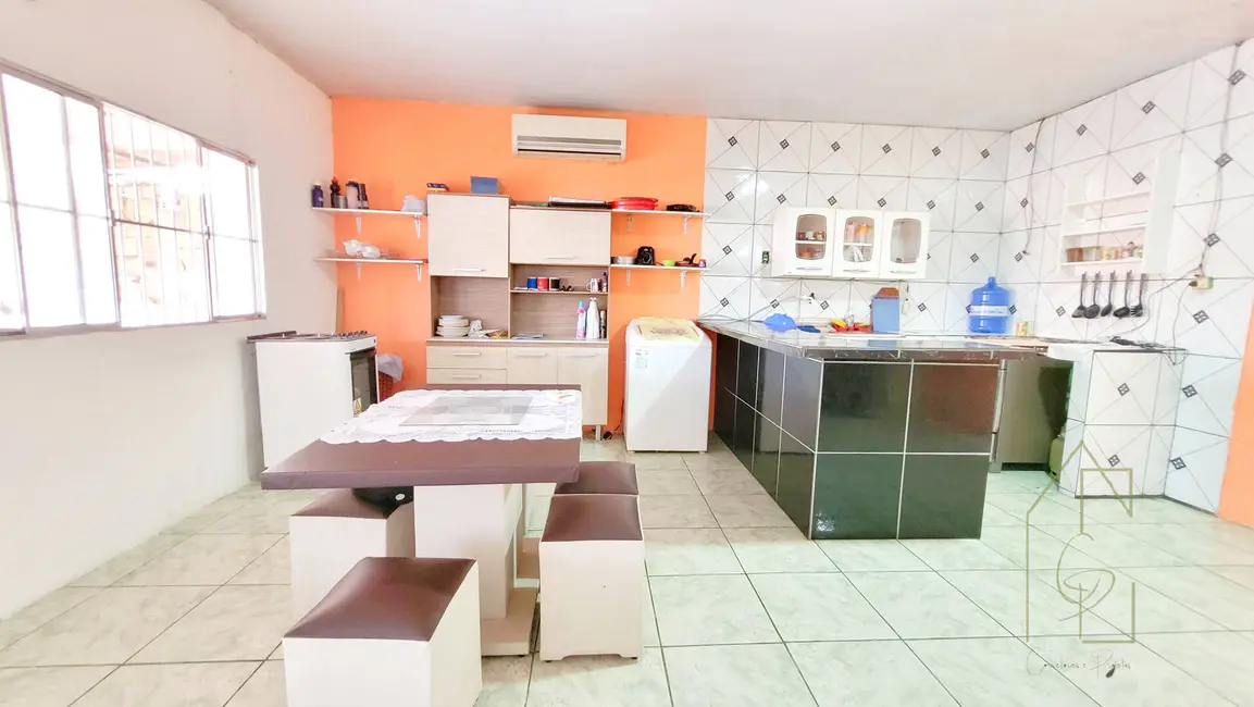 Foto 5 de Casa com 3 quartos à venda, 290m2 em São José Operário, Manaus - AM