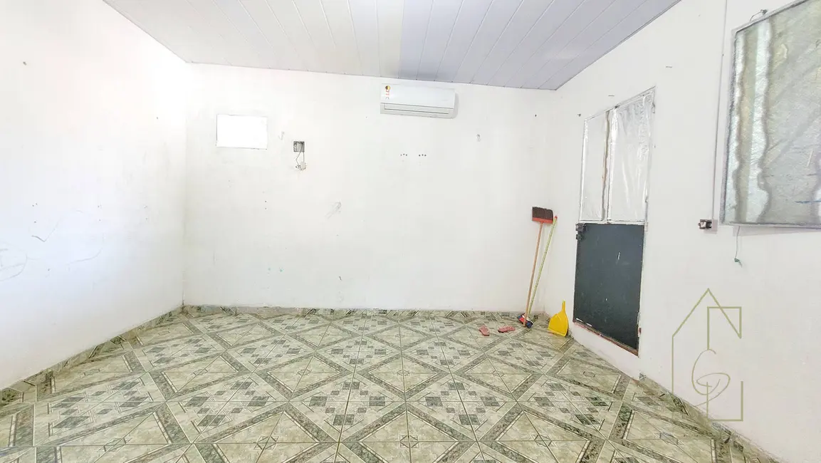 Foto 3 de Casa com 3 quartos à venda, 290m2 em São José Operário, Manaus - AM