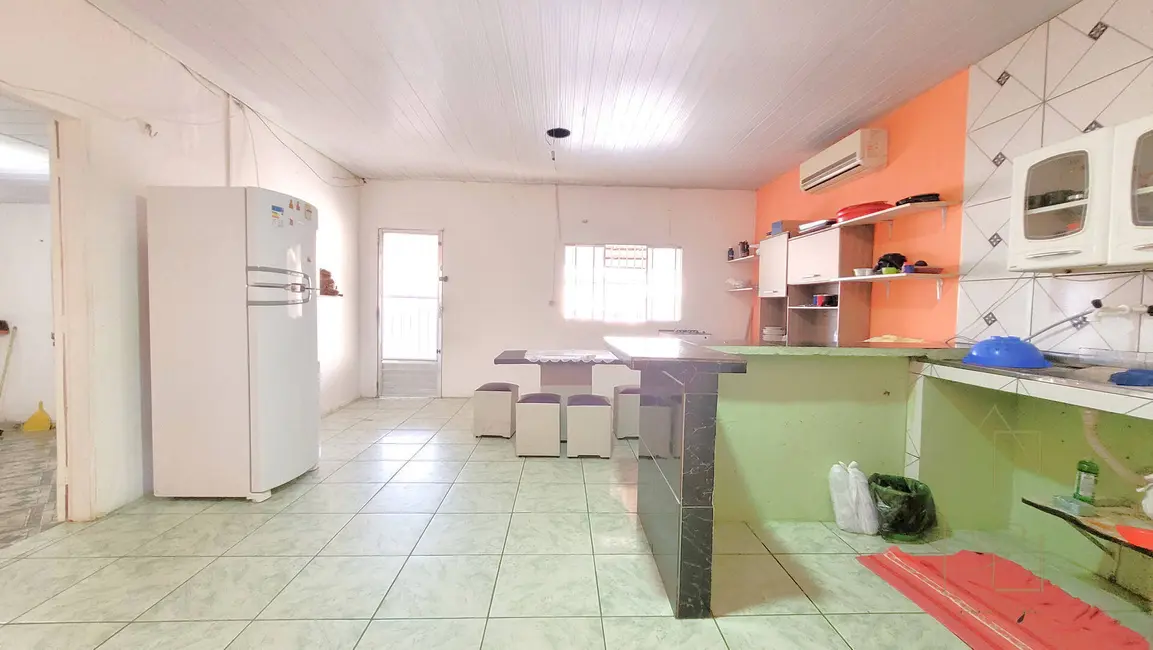 Foto 6 de Casa com 3 quartos à venda, 290m2 em São José Operário, Manaus - AM